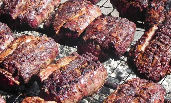 La carne vacuna sigue liderando en el consumo local