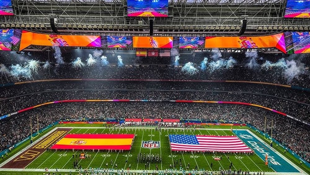 El estadio Bernabéu, repleto con el partido de la NFL entre los Dolphins de Miami y los Washington Wizzards.
