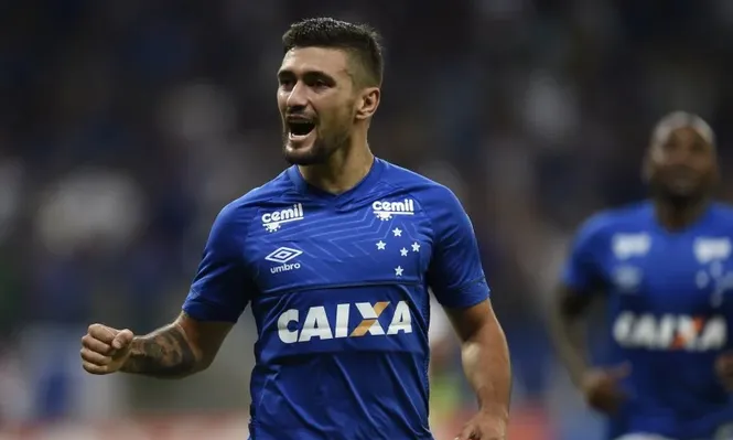 De Arrascaeta sigue a puro gol en Cruzeiro