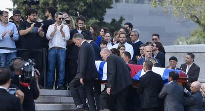 La llegada del féretro al Palacio Legislativo