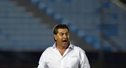 Polilla: No tengo problemas en dar un paso al costado