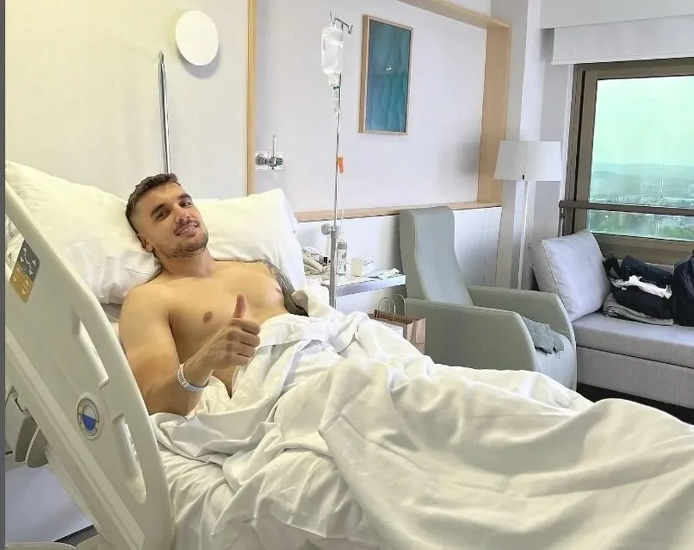 Mauro Arambarri tras la operación