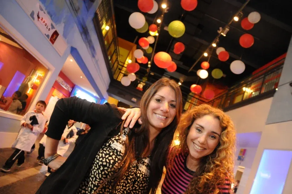 Lucía y Carolina Alarcón