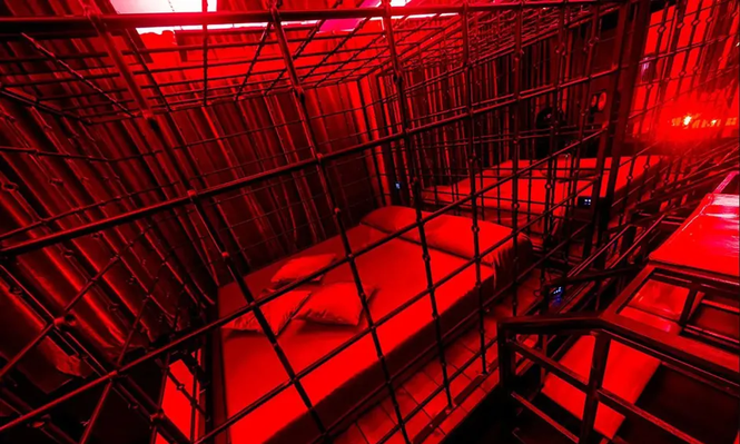 Por error, British Airways aloja a su tripulación en un hotel sadomasoquista de Milán que hace orgías cada 24 horas