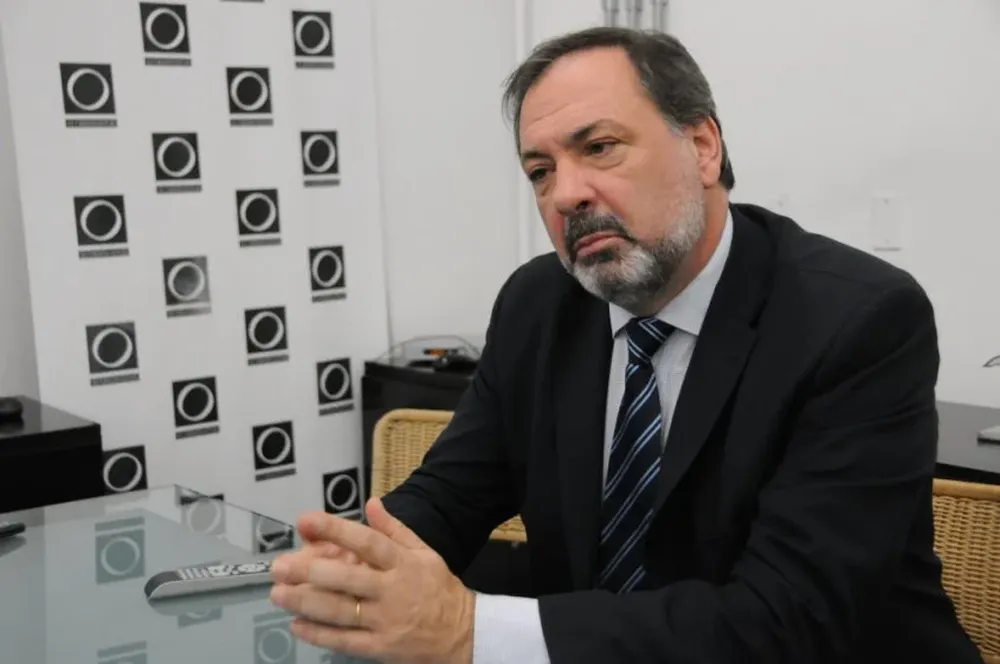 Gandini cuestionó la conducta de Bascou