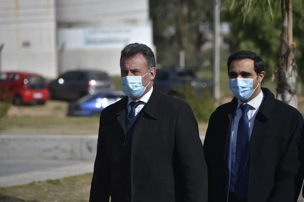 Salinas y Satdjian comparecen ante el Parlamento junto con Azucena Arbeleche