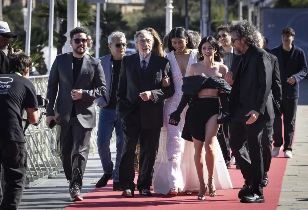 La alfombra roja de la gala