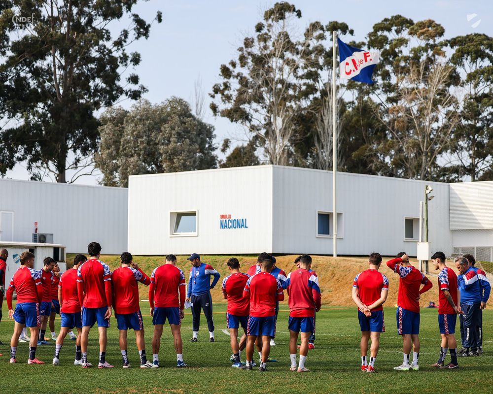 Plantel de Nacional en el ciclo Martín Lasarte
