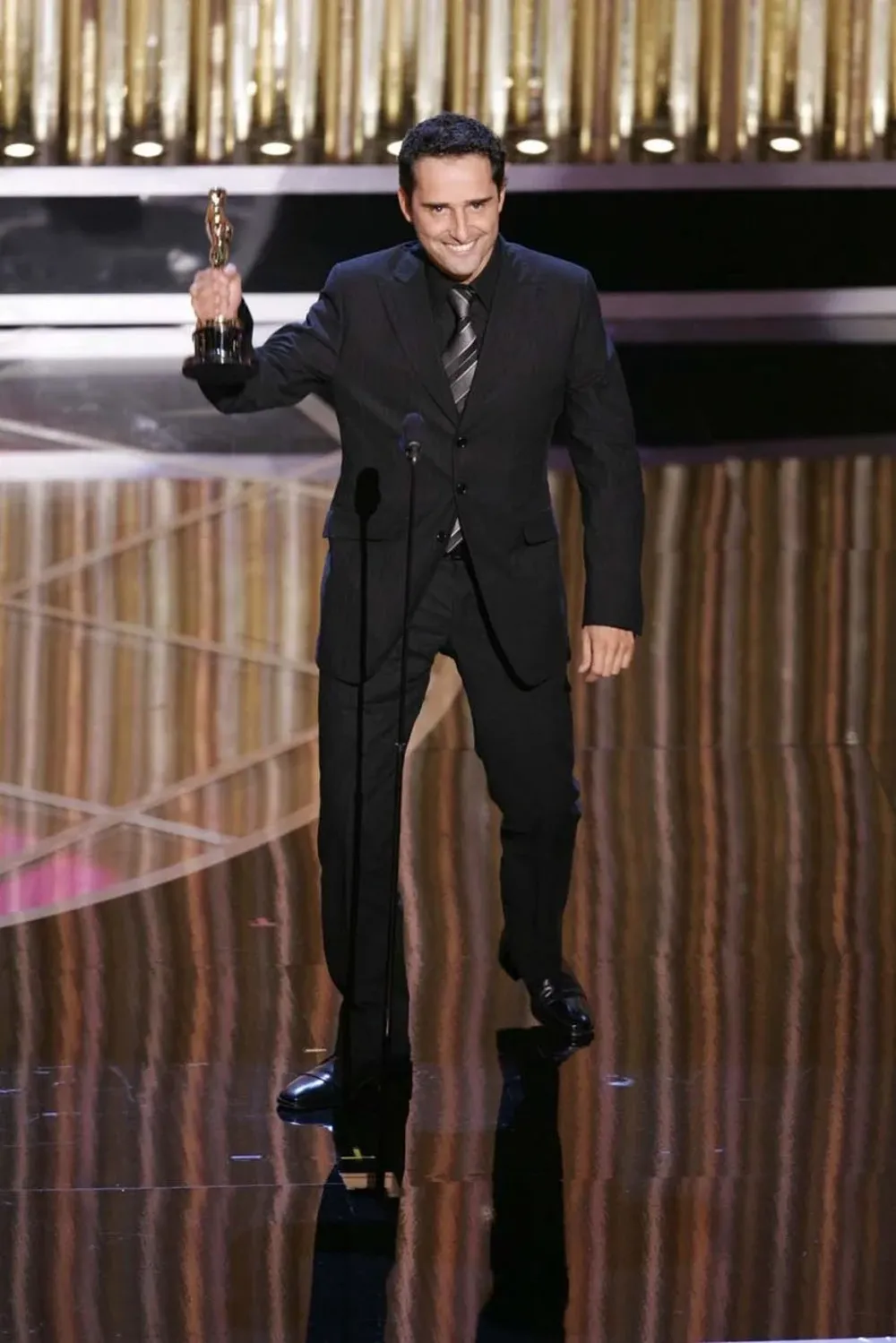 Jorge Drexler con su Oscar