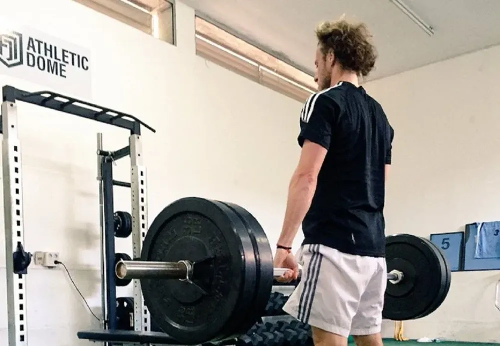 Forlán en su entrenamiento personal