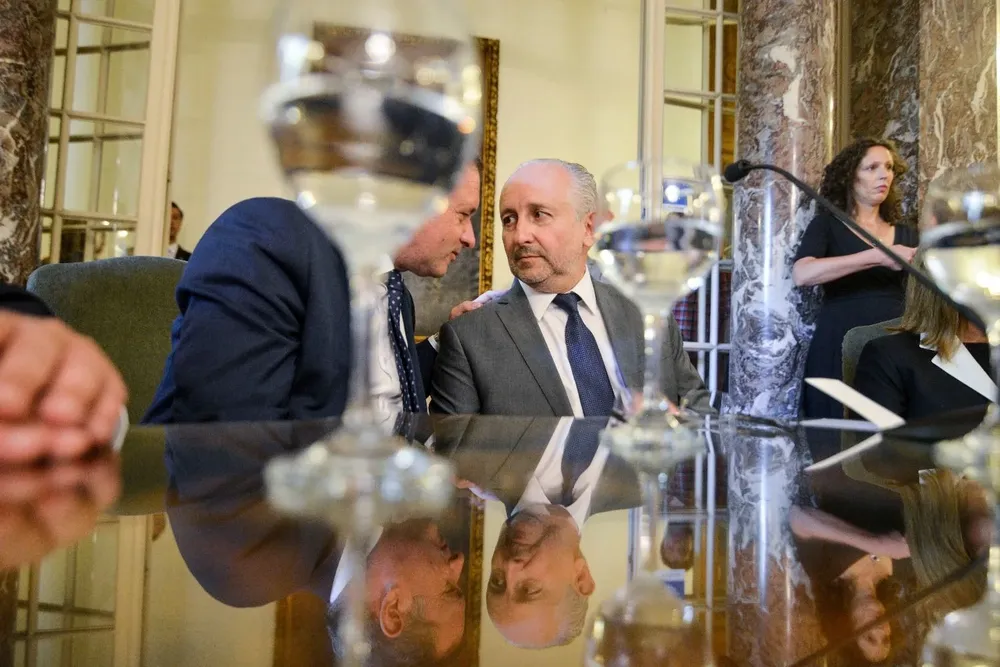 El secretario de la Presidencia junto al ministro de Educación, Pablo da Silveira