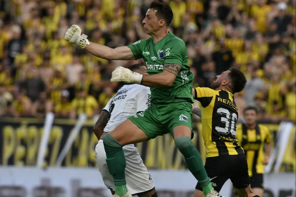 Sebastián Britos en las finales contra Peñarol