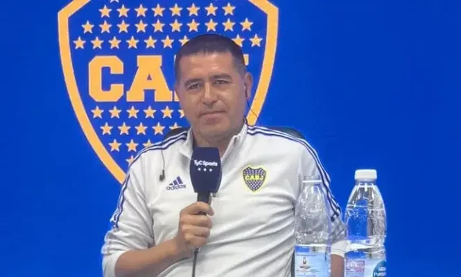 Riquelme bancó a Martínez y dijo qué jugador internacional se muere por volver