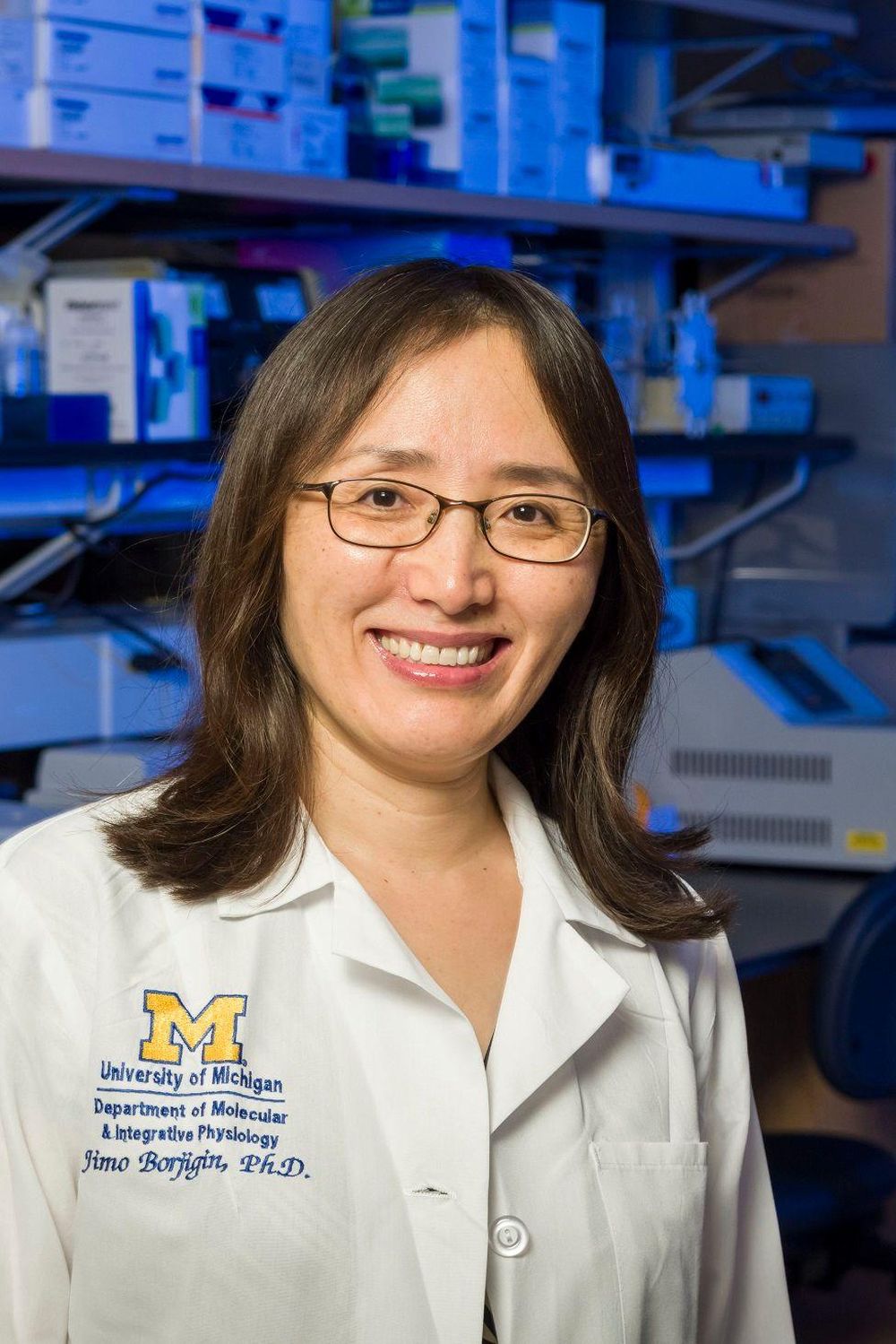 La doctora Jimo Borjigin enseña en la Universidad de Michigan, donde dirige el laboratorio que lleva su nombre.