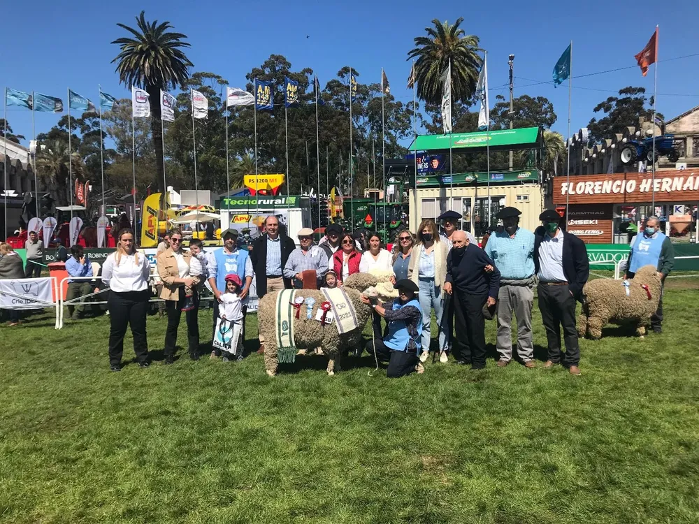 La premiación al Gran Campeón Ideal PI.