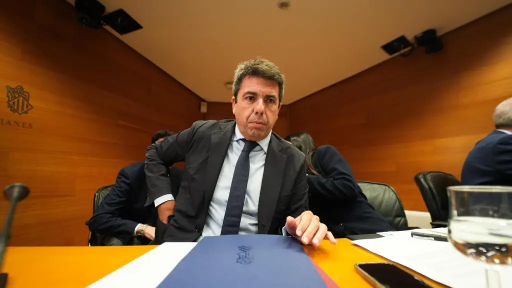 Carlos Mazón ante la comisión de la dana de las Cortes Valencianas.&nbsp;