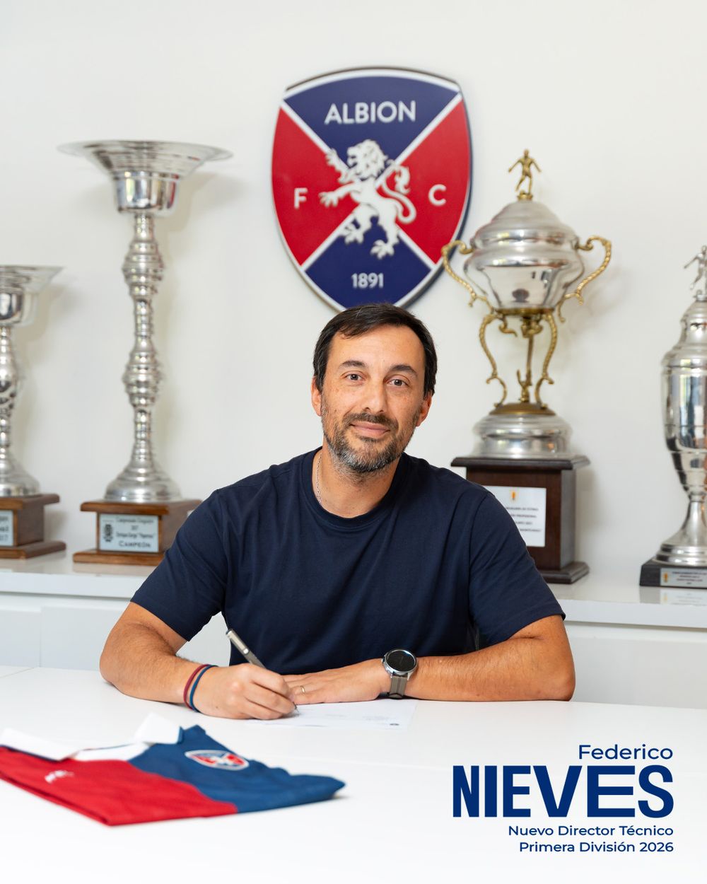 Federico Nieves, DT de Albion