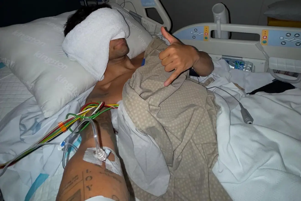 Jorge Martín, postrado en la cama.INSTAGRAM