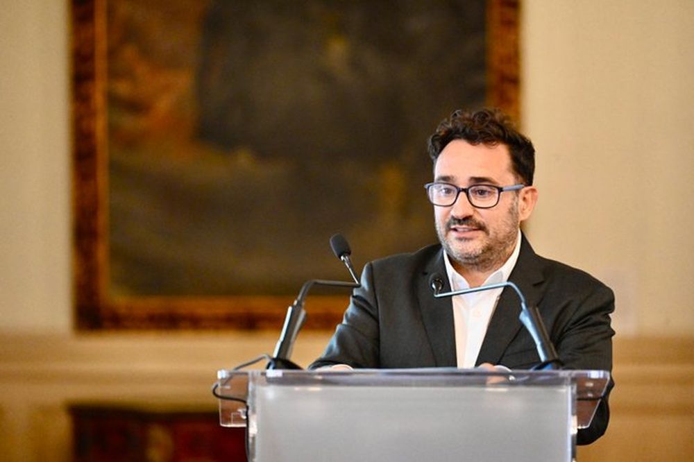 Juan Anotnio Bayona fue homenajeado por el Ministerio de Cultura con la Medalla Delmira Agustini