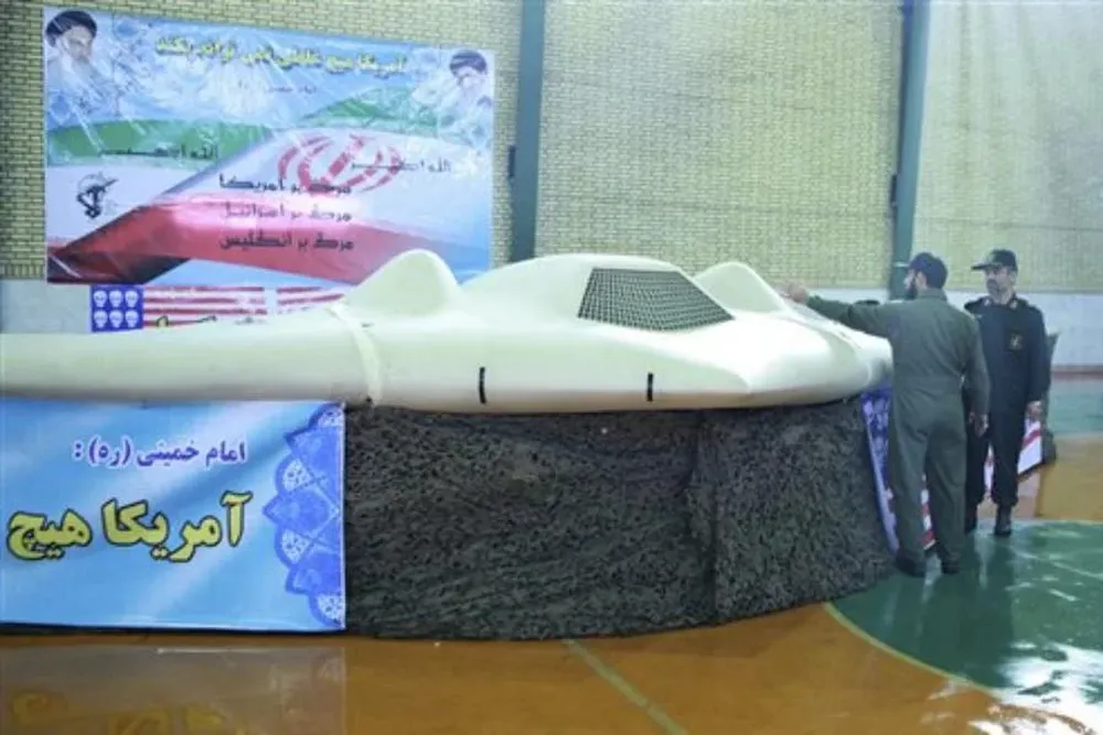 El avión espía de EEUU en manos iraníes