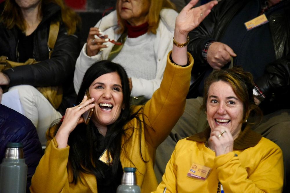 Congreso de Cabildo Abierto en el que se proclamó a Lorena Quintana como compañera de fórmula de Manini Ríos