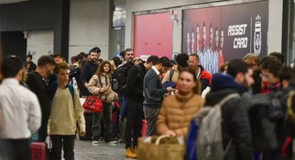 Miles de pasajeros fueron afectados por reprogramaciones, demoras y cancelaciones por&nbsp; la realización de asambleas informativas de los sindicatos, que para Aerolíneas Argentinas son paros encubiertos