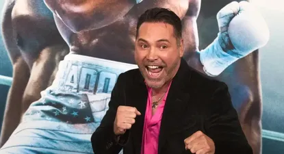 El ex campeón de boxeo, Oscar De la Hoya.