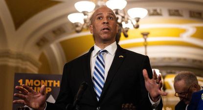 Cory Booker quiere alterar el normal funcionamiento del Senado como protesta contra Trump.