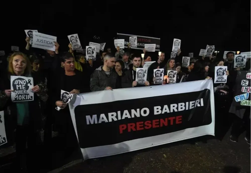 Familiares y amigos del ingeniero