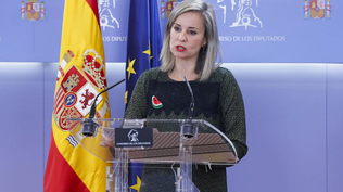 La portavoz de Sumar, Verónica Martínez Barbero, este martes en el Congreso. EFE