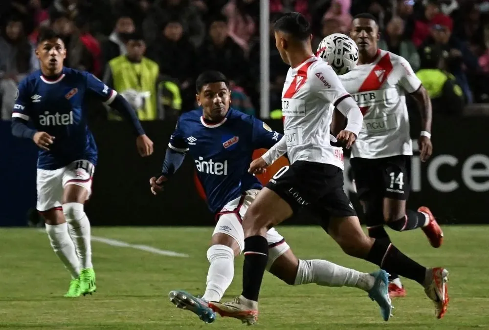 Nacional recibe a Always Ready