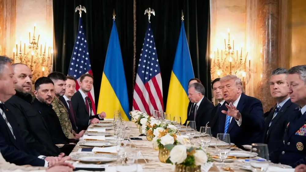 Volodimir Zelenski y Donald Trump, durante la reunión de trabajo en Florida para acordar un plan de paz que ponga fin a la guerra entre Rusia y Ucrania.
