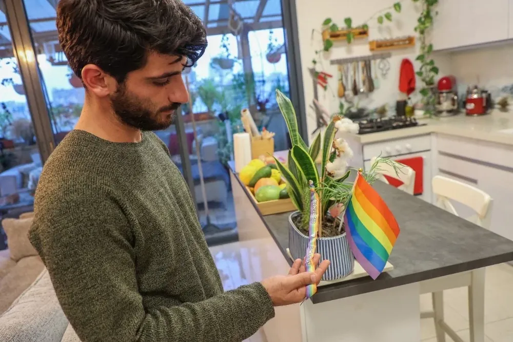 Omer Ohana tuvo que afrontar problemas burocráticos porque la oficialidad no lo reconoció como pareja de Sagi Golan.