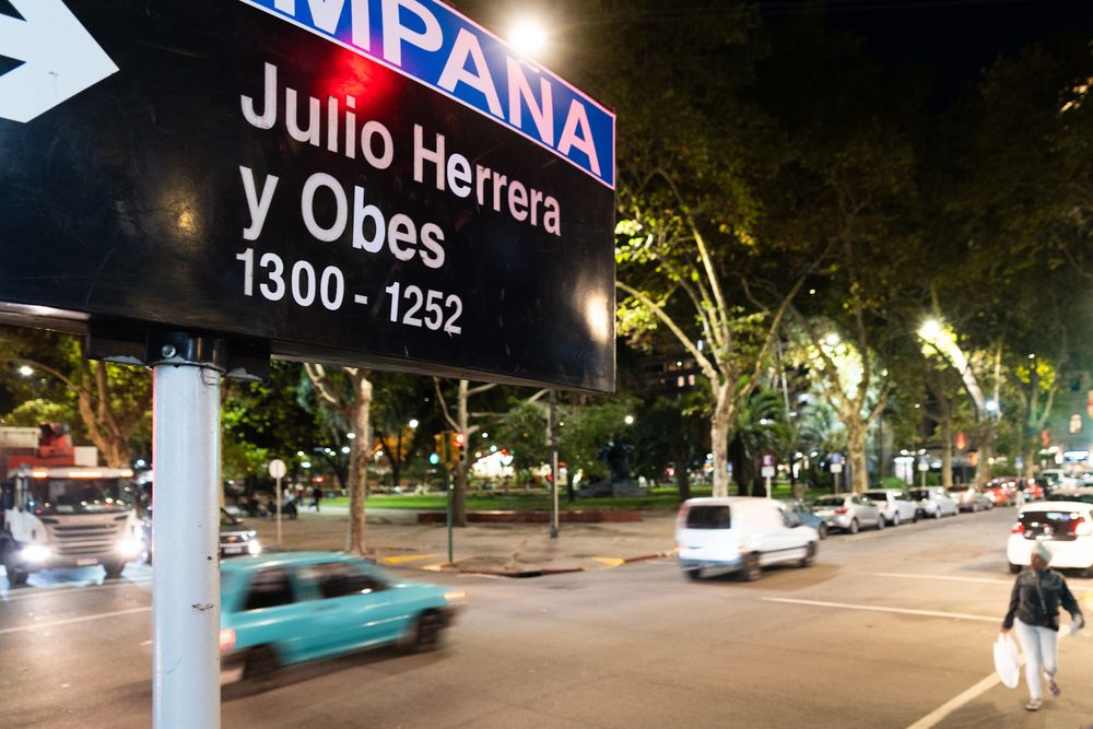 Calle Julio Herrera y Obes
