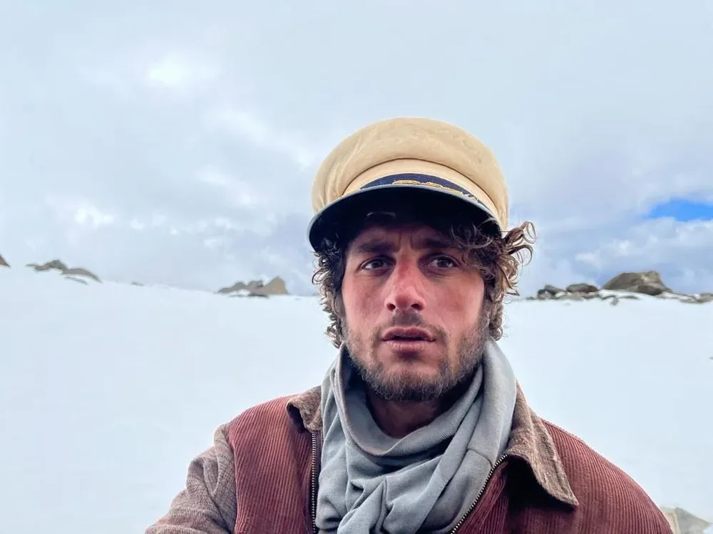 Agustín Della Corte en La sociedad de la nieve