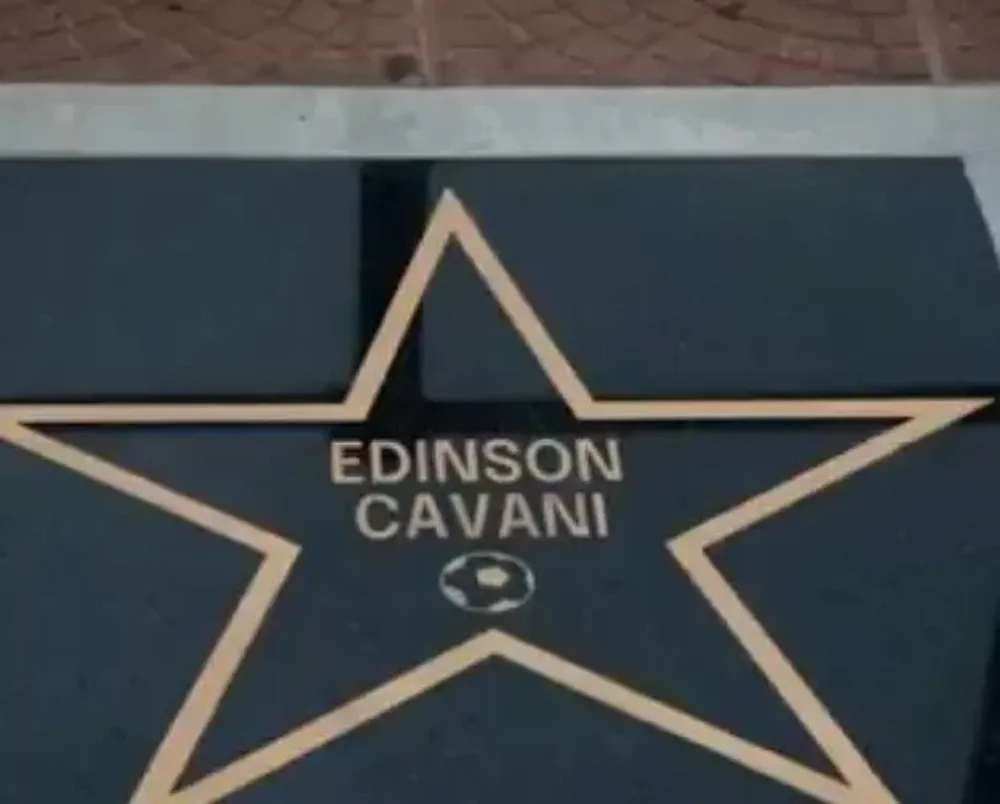 La estrella de Cavani