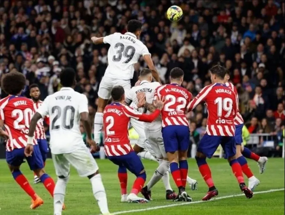 Tremendo salto de Álvaro para marcar su primer gol en Real Madrid