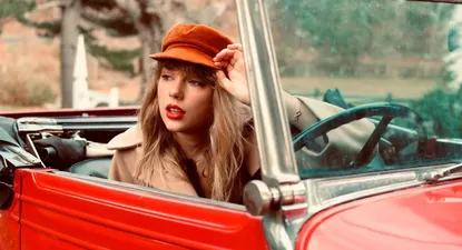 La cantante está grabando versiones de sus propios temas para recuperar sus derechos
