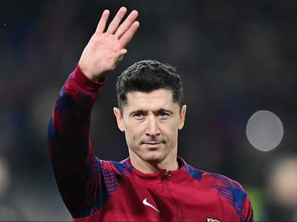 Lewandowski rompe el silencio.