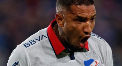 Juan Izquierdo celebra su único tanto para Nacional