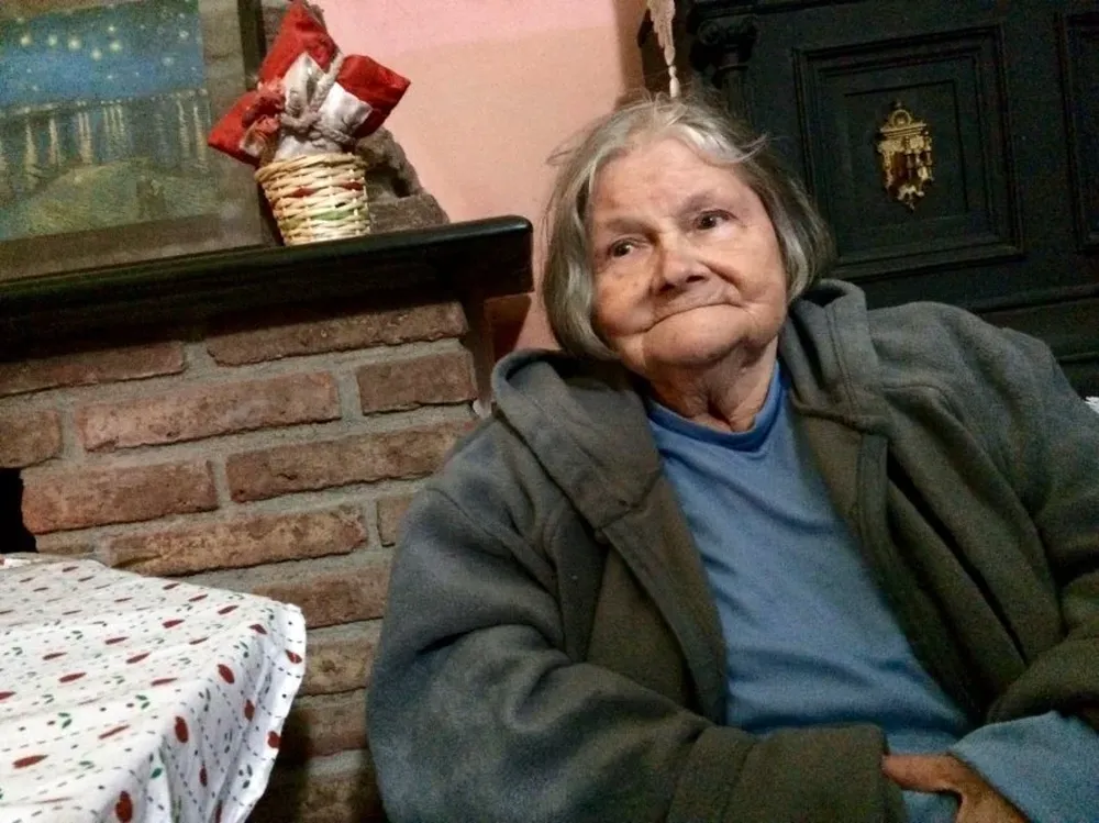 Hilda, una de las ancianas que sobrevivió al fuego.