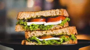 Sandwiches y ensaladas de Crandon