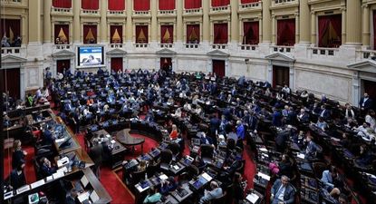 Diputados aprobó con cambios la ley que limita los DNU y ahora debe volver al Senado