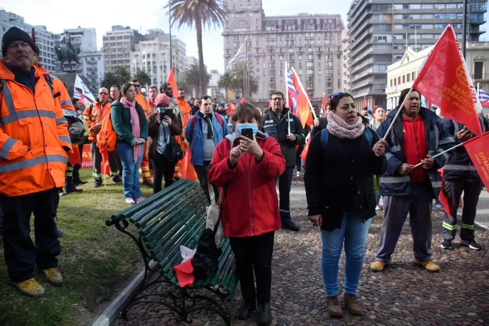 Sindicatos se declaran en conflicto