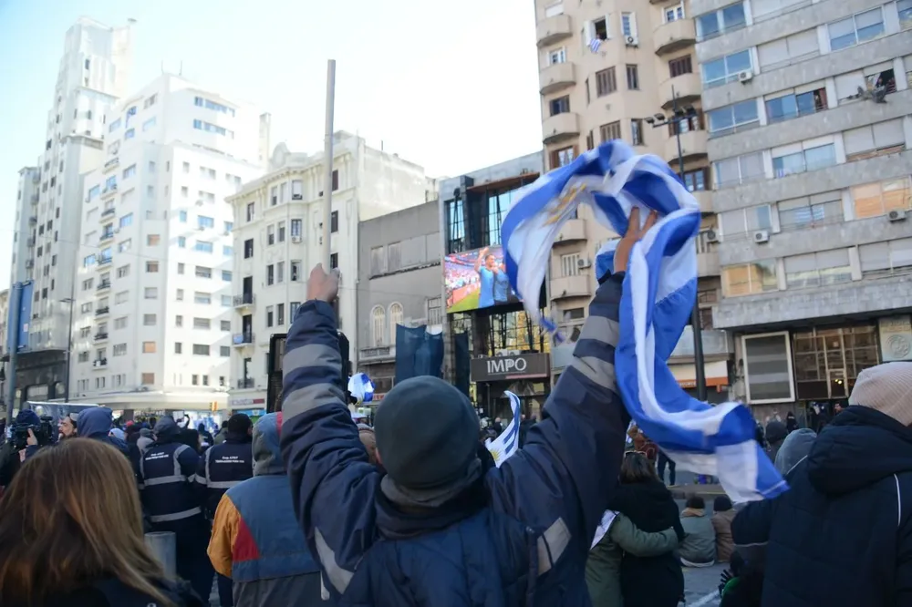 La pantalla gigante de IMPO suele transmitir en todos los torneos internacionales importantes los partidos de la selección