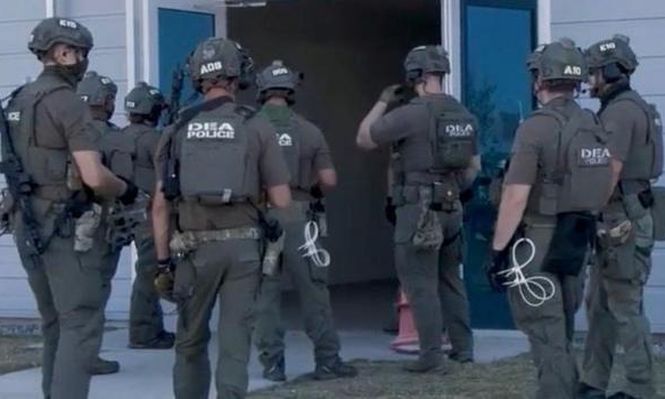 Seúl llega a un acuerdo con EEUU para liberar y repatriar a cientos de surcoreanos detenidos en una fábrica de Hyundai