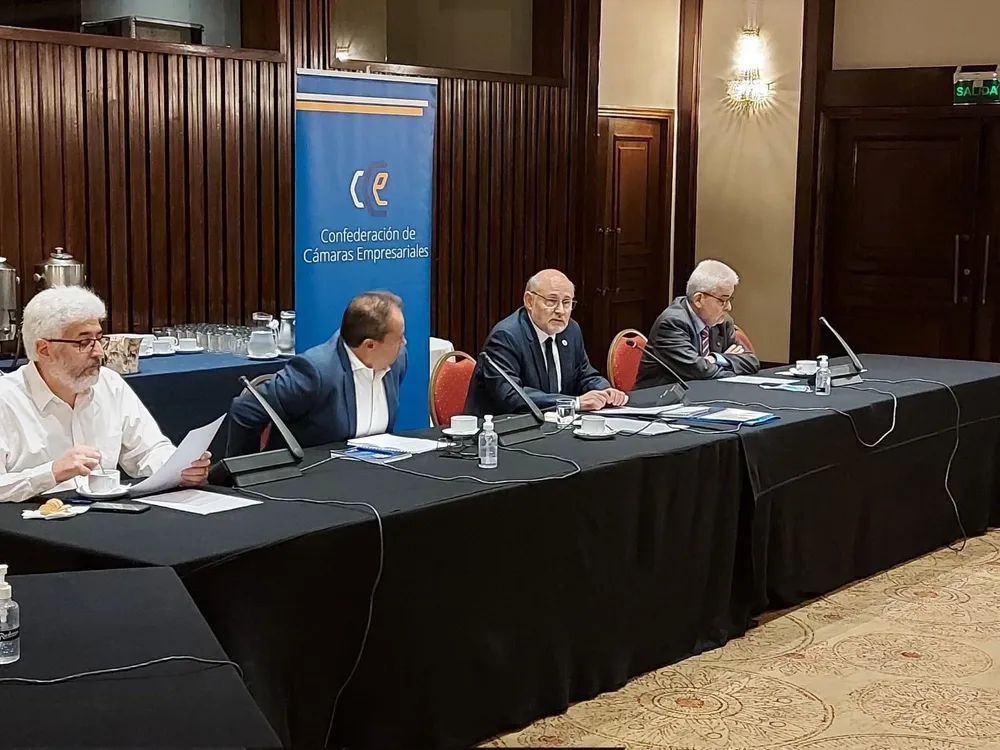 La asamblea de la Confederación de Cámaras Empresariales en el Hotel Radisson.