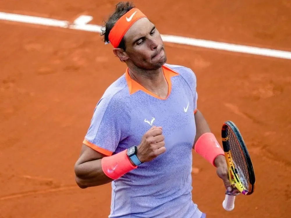 Rafael Nadal remonta en su estreno en Roma.