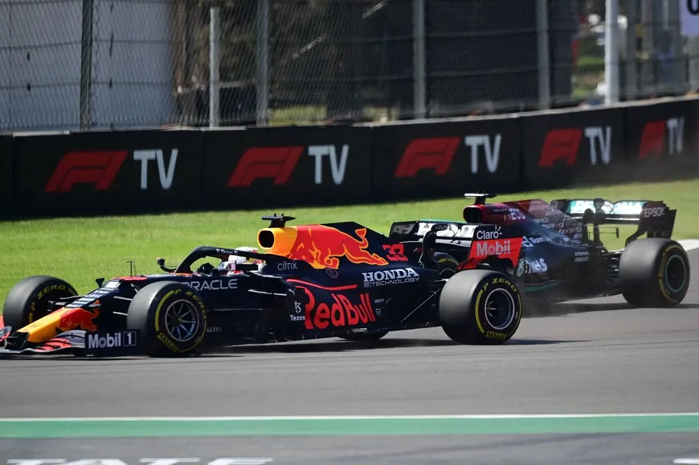 Max Verstappen dio una clase de cómo largar en el Gran Premio de México