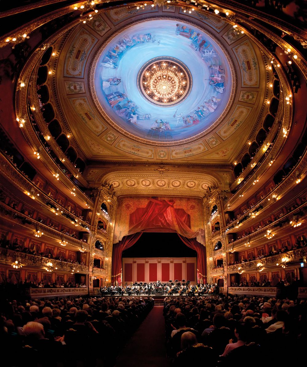 Teatro Colón.jpg